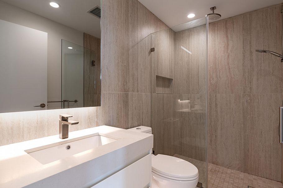 1704 7433 Cambie Street Vancouver, BC - 12