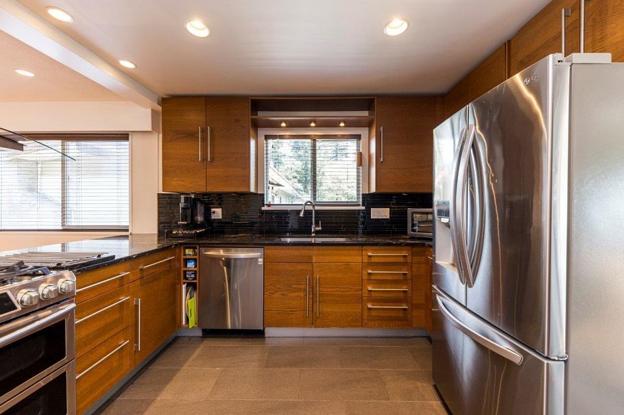 2549 Bendale Road North Vancouver, BC - 8
