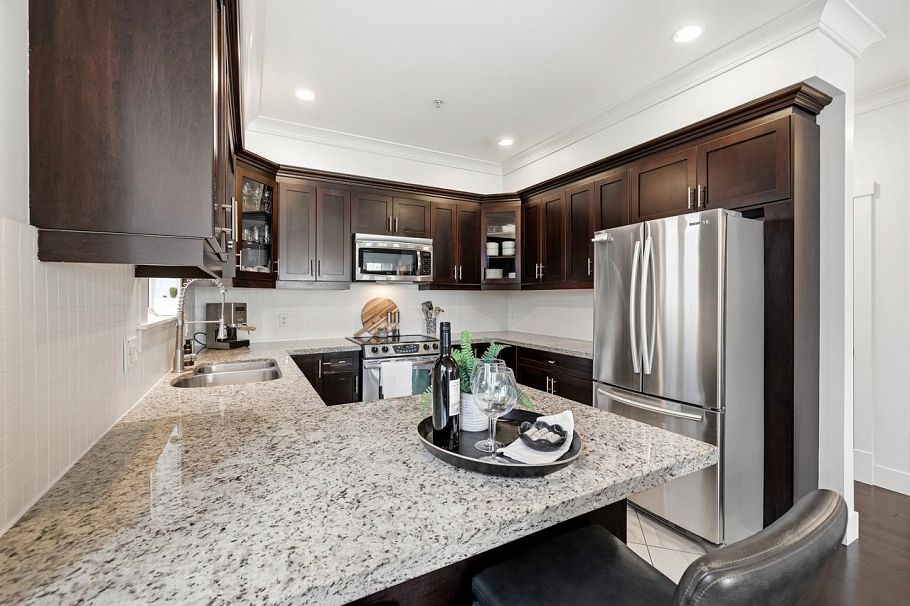 1828 E Georgia Street Vancouver, BC - 13