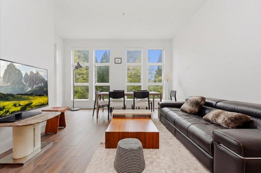 203 6999 Cambie Street Vancouver, BC - 6