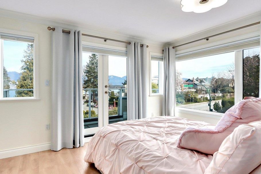 2602 Point Grey Road Vancouver, BC - 10
