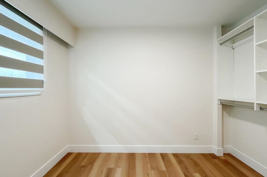 320 E 57th Avenue Vancouver, BC - 15