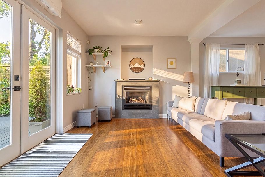 1922 E 6th Avenue Vancouver, BC - 4