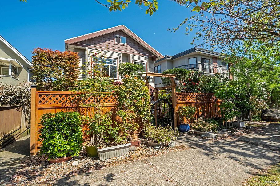 1023 E 8th Avenue Vancouver, BC - 35