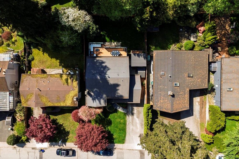 2549 Bendale Road North Vancouver, BC - 20