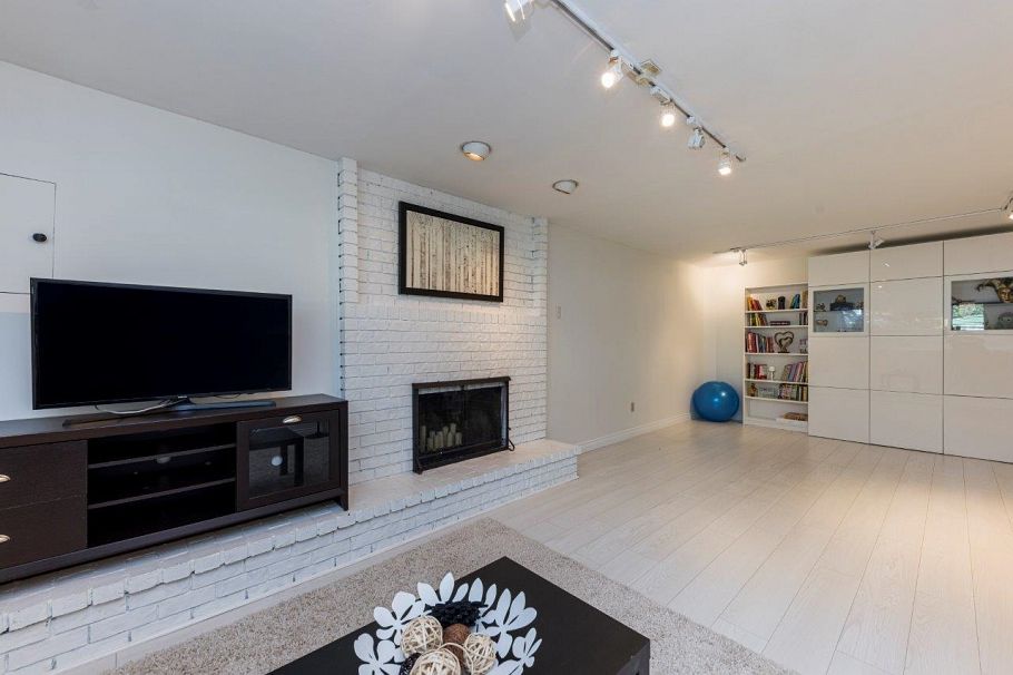 2549 Bendale Road North Vancouver, BC - 18