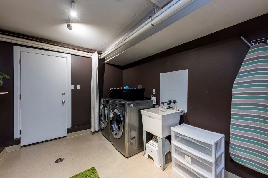 2549 Bendale Road North Vancouver, BC - 22