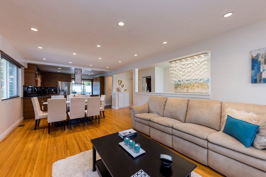 2549 Bendale Road North Vancouver, BC - 2