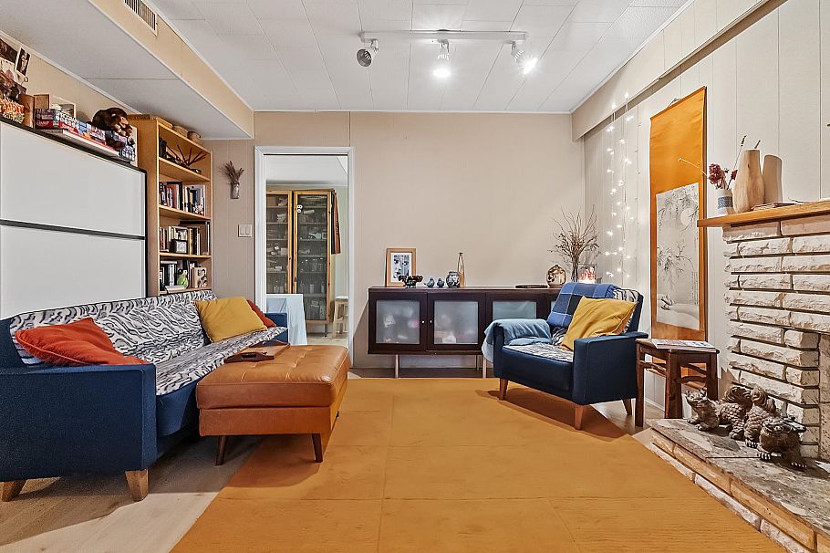 352 E 38th Avenue Vancouver, BC - 15