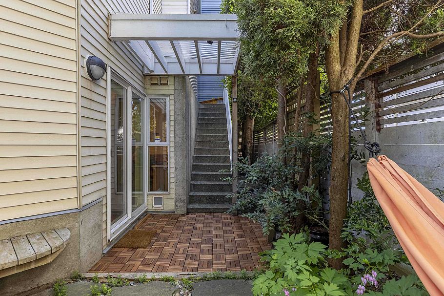 1485 Kitchener Street Vancouver, BC - 32