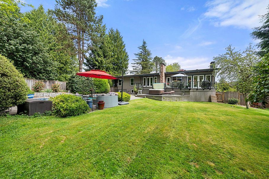 871 Fairway Drive North Vancouver, BC - 34