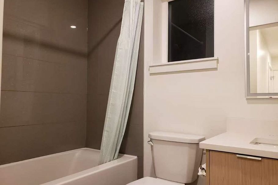 2666 DUKE STREET, Vancouver BC V5R 4S9 Vancouver, BC - 7