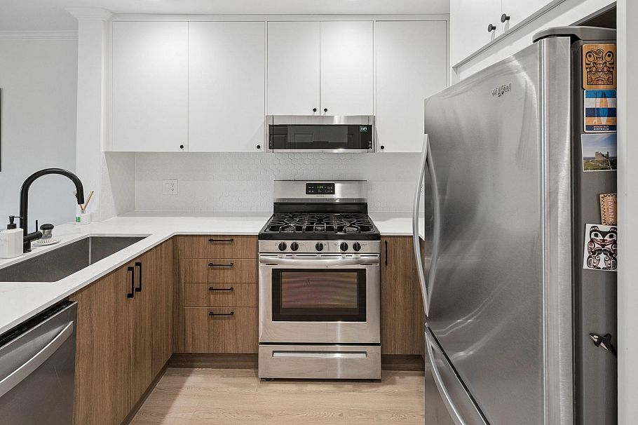 305 688 E 16th Avenue Vancouver, BC - 10