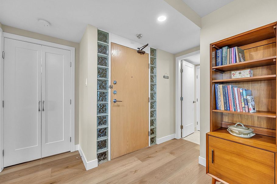 1002 1020 Harwood Street Vancouver, BC - 26