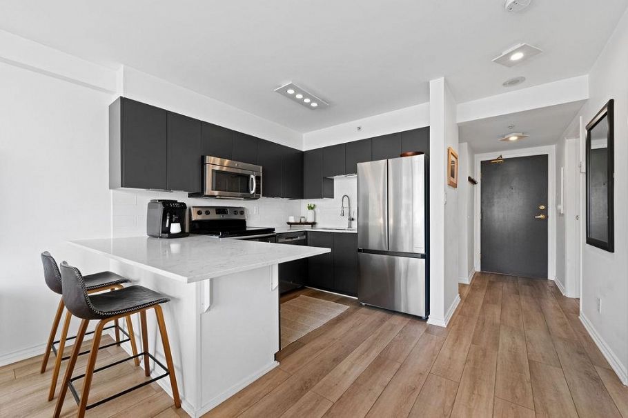 404 1633 W 8th Avenue Vancouver, BC - 7