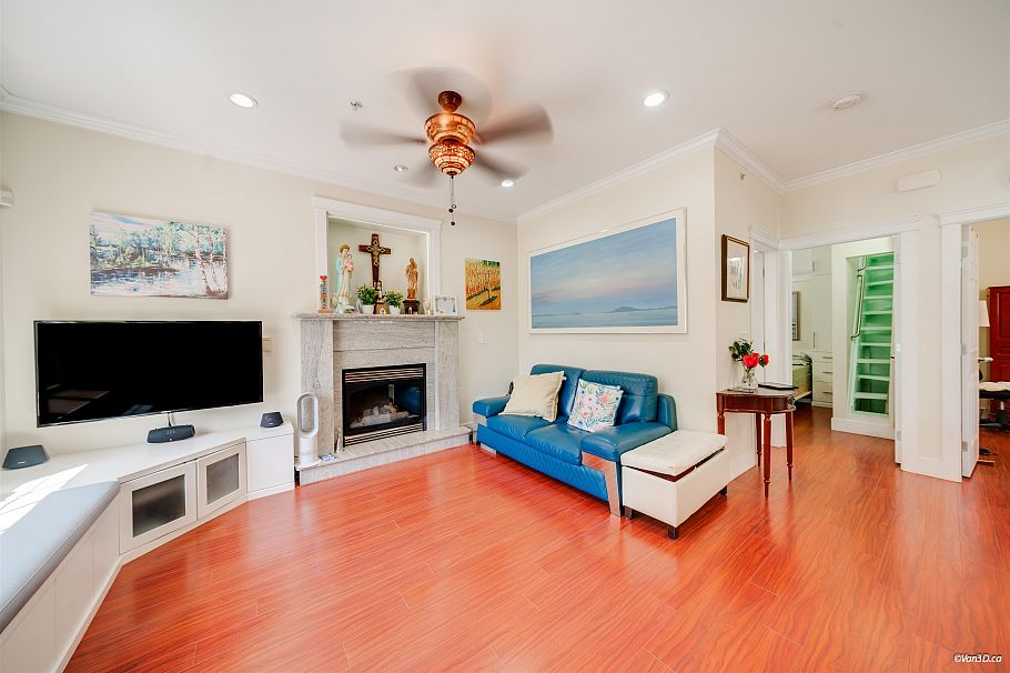1023 E 8th Avenue Vancouver, BC - 10