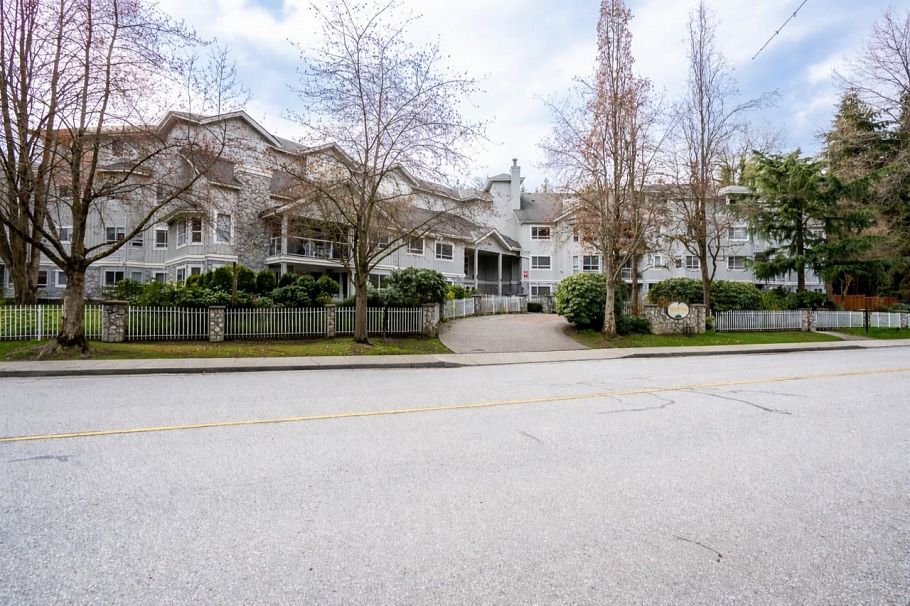107 1283 Parkgate Avenue North Vancouver, BC - 1