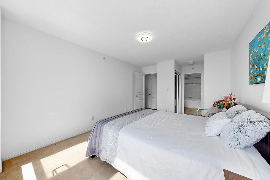 707 5639 Hampton Place Vancouver, BC - 10
