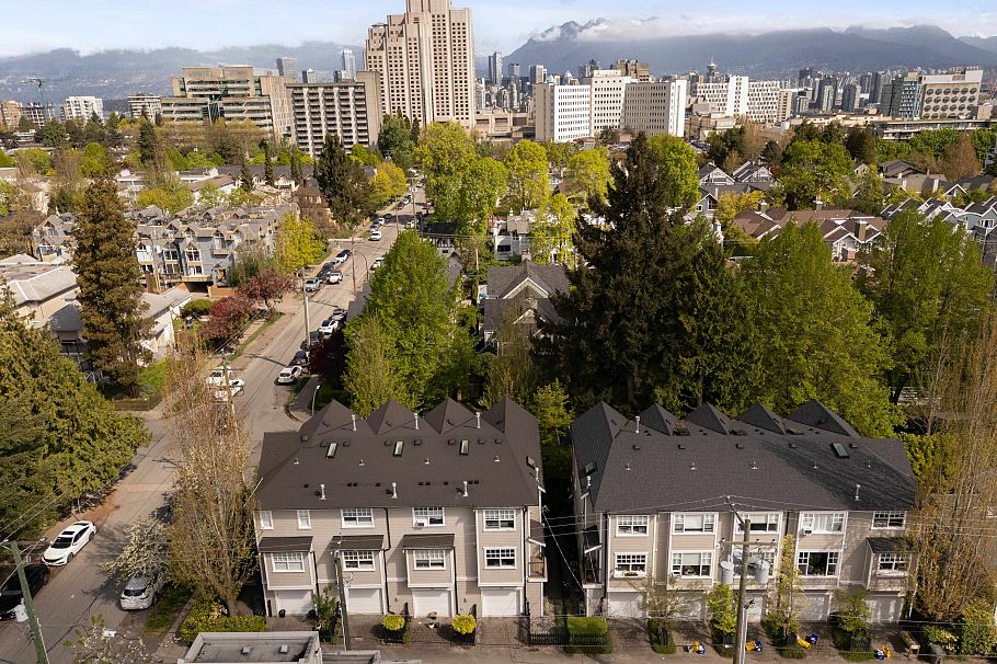 888 W 15th Avenue Vancouver, BC - 30