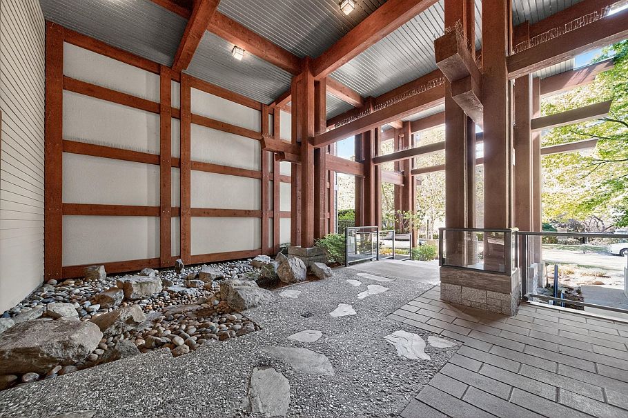 213 6328 Larkin Drive Vancouver, BC - 4