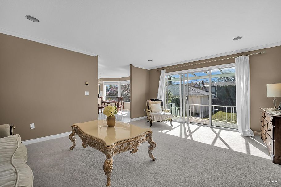 2986 W 35th Avenue Vancouver, BC - 14