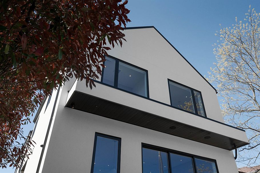 2258 Garden Drive Vancouver, BC - 28