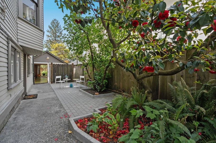 1117 Semlin Drive Vancouver, BC - 29