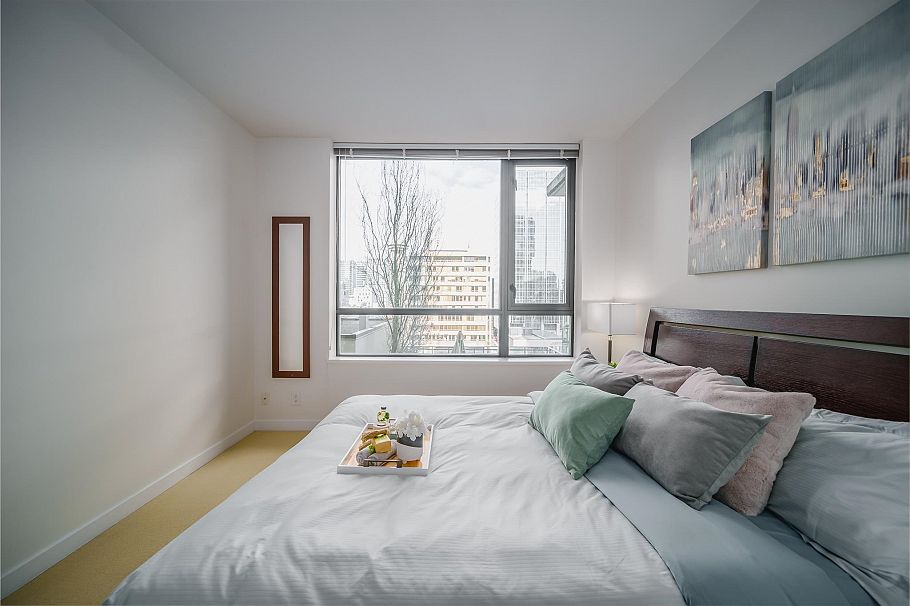 1107 788 Richards Street Vancouver, BC - 17