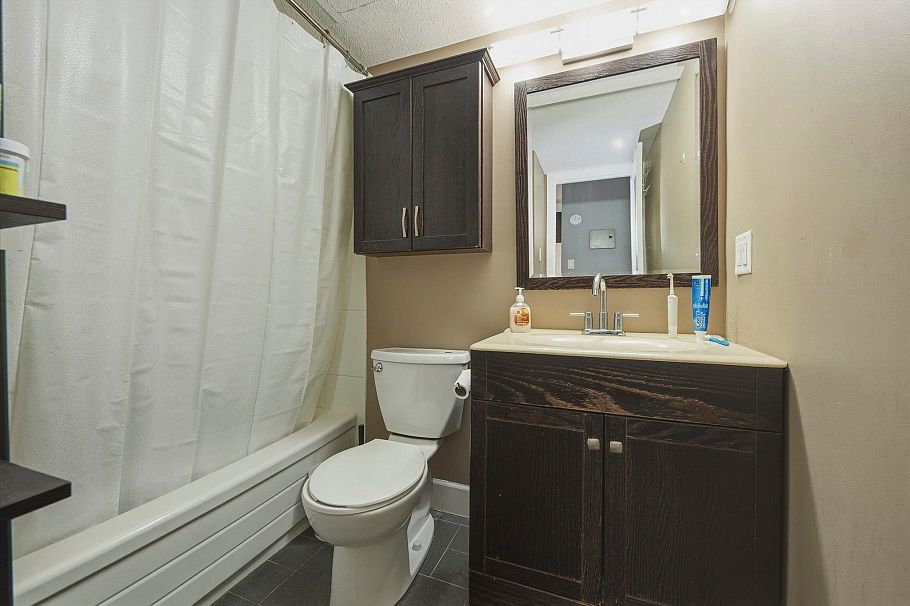 407 950 Drake Street Vancouver, BC - 17