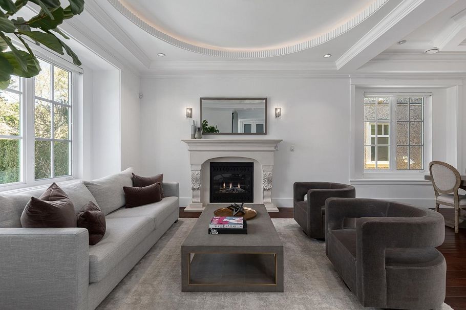 2958 W 40th Avenue Vancouver, BC - 3