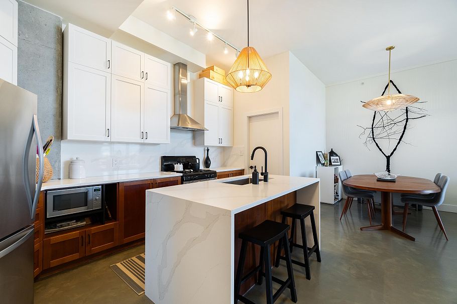 414 2635 Prince Edward Street Vancouver, BC - 9