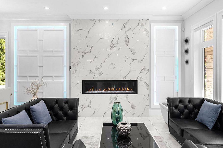 3419 E 48th Avenue Vancouver, BC - 4