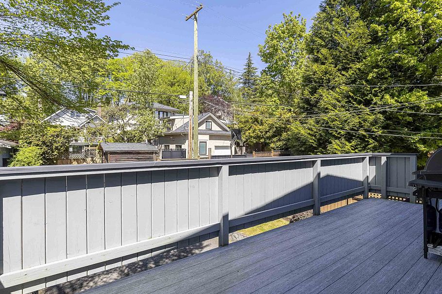 3765 W 30th Avenue Vancouver, BC - 15