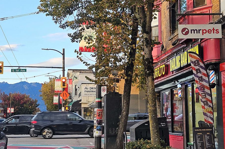 316 2250 E 1 Avenue Vancouver, BC - 32