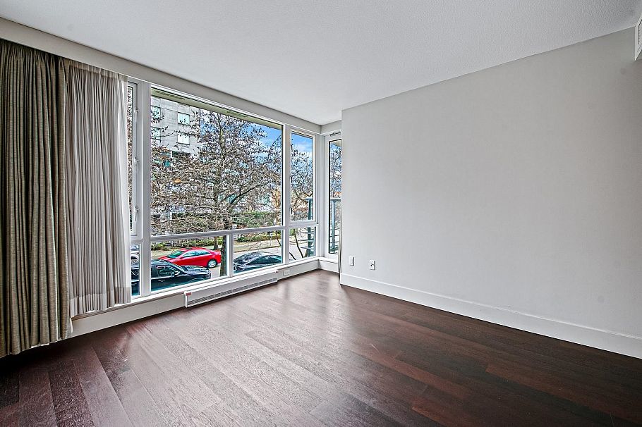 574 Nicola Street Vancouver, BC - 26