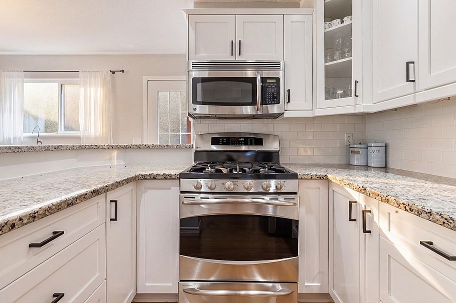 1922 E 6th Avenue Vancouver, BC - 9