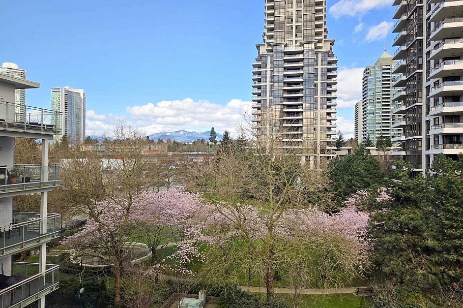 515 2188 Madison Avenue Burnaby, BC - 5