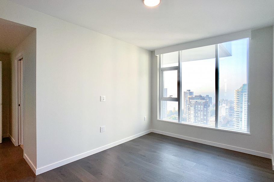 2504 1335 Howe Street Vancouver, BC - 6