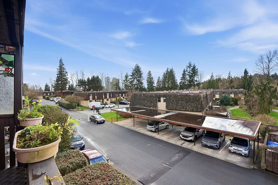 1021 Old Lillooet Road North Vancouver, BC - 4