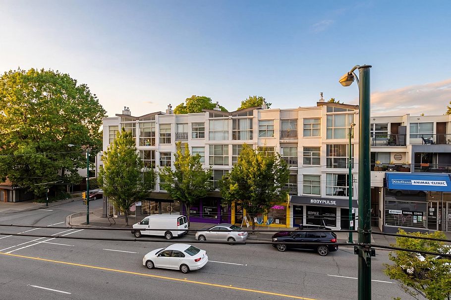 311 2680 W 4th Avenue Vancouver, BC - 20