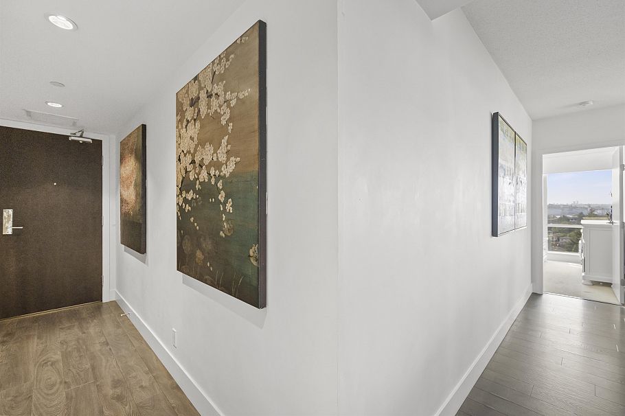 1107 1550 Fern Street North Vancouver, BC - 32