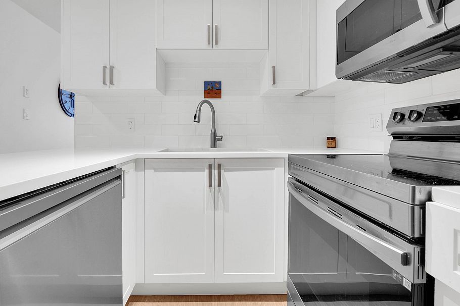 801 488 Helmcken Street Street Vancouver, BC - 12