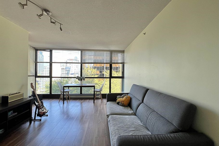 31* 1367 ALBERNI STREET, Vancouver BC V6E 4R9 Vancouver, BC - 3