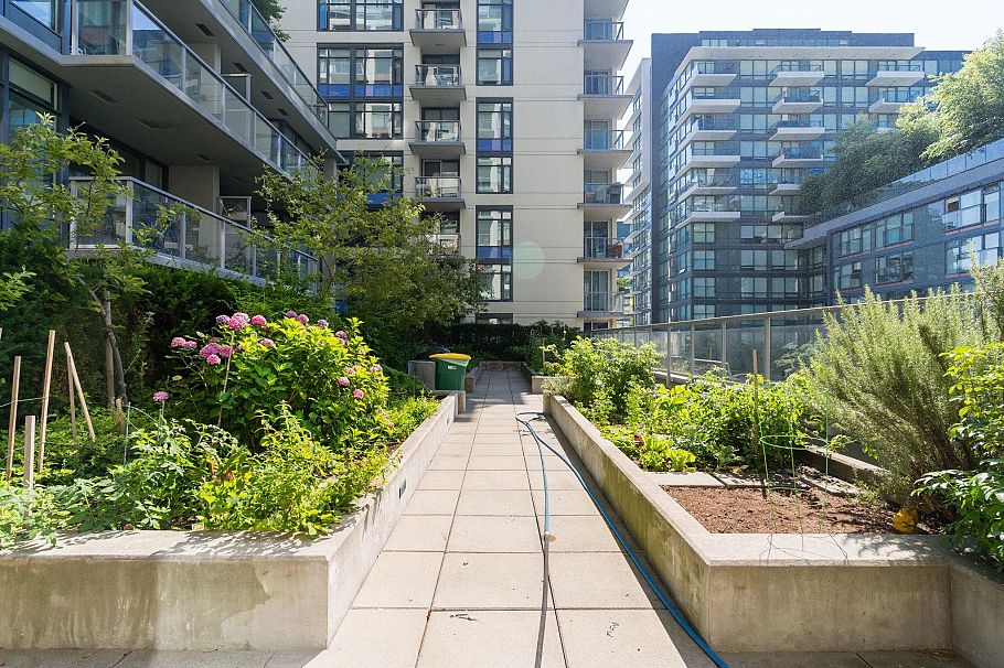 605 1708 Columbia Street Vancouver, BC - 23