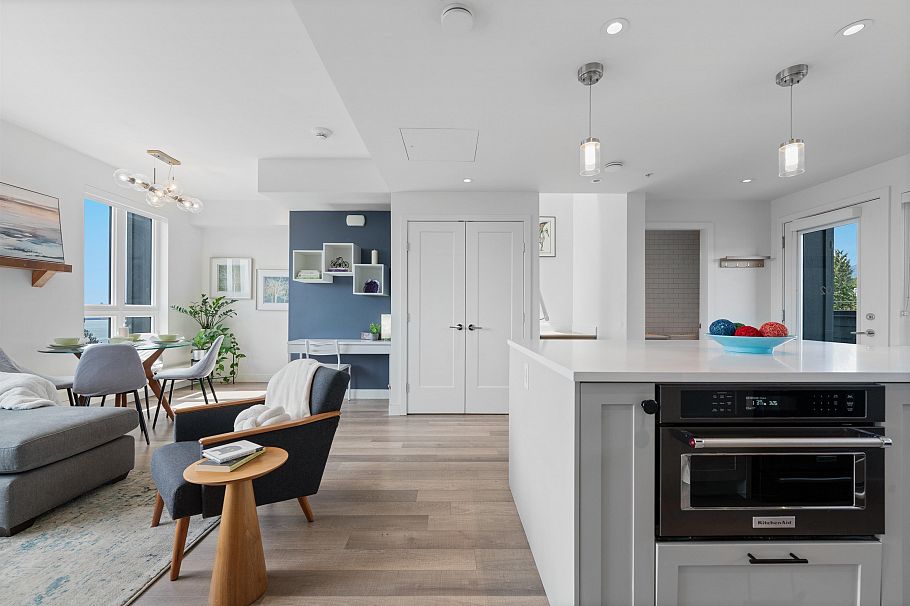 402 505 E 2nd Street North Vancouver, BC - 13