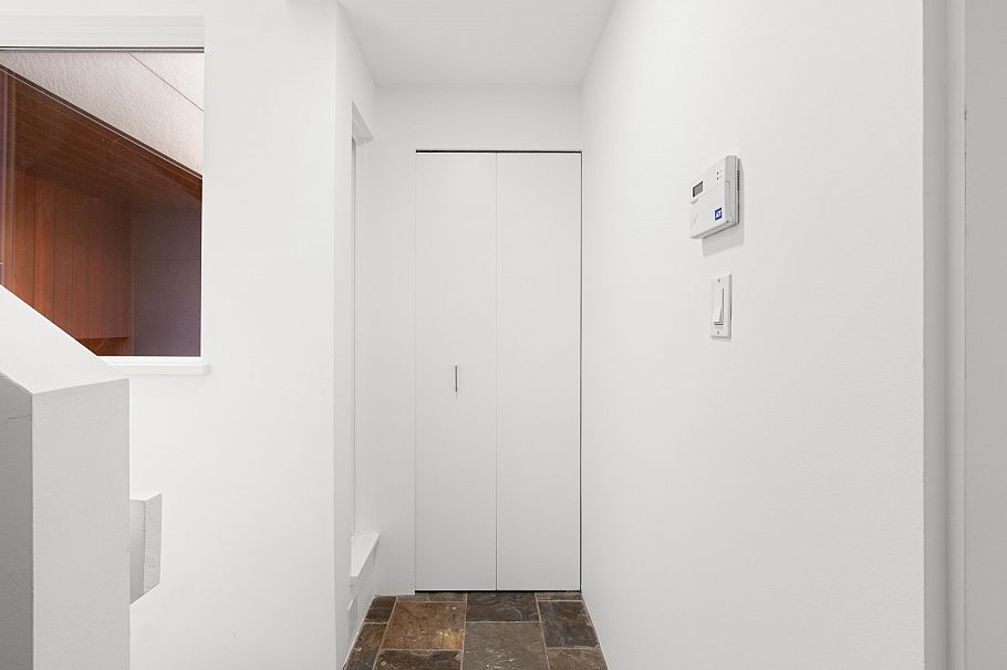 9 1934 Barclay Street Vancouver, BC - 22