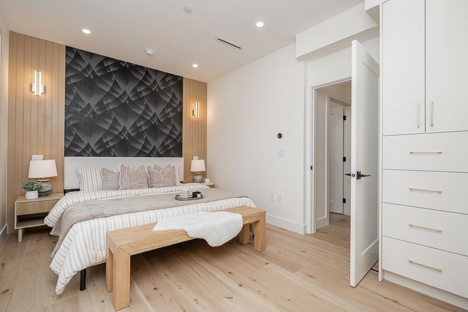 1 150 E 51st Avenue Vancouver, BC - 20