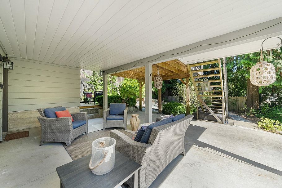 3642 Sykes Road North Vancouver, BC - 33