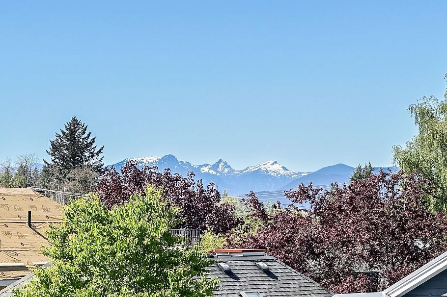 202 4355 W 10th Avenue Vancouver, BC - 16
