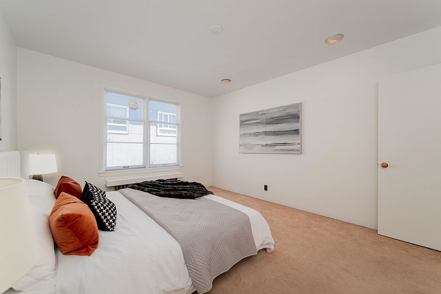 307 1565 Burnaby Street Vancouver, BC - 11